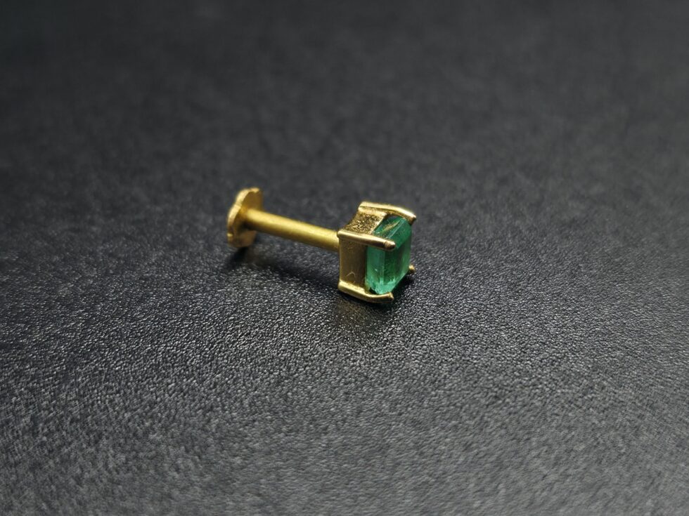 22K Gold nose pin, natural Zambian stone